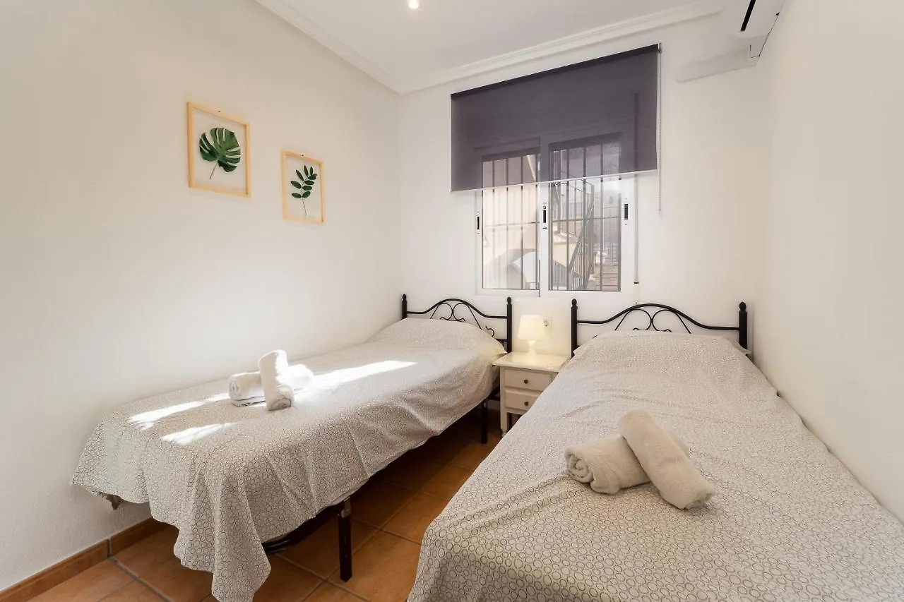 Apartment Homes Of Spain, Al Andalus Residencial G Apartamento Precioso Con Wifi Vera